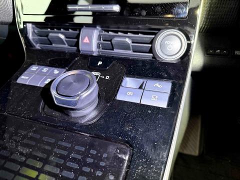 2023 Toyota BZ4X Z 4WD - Thumbnail