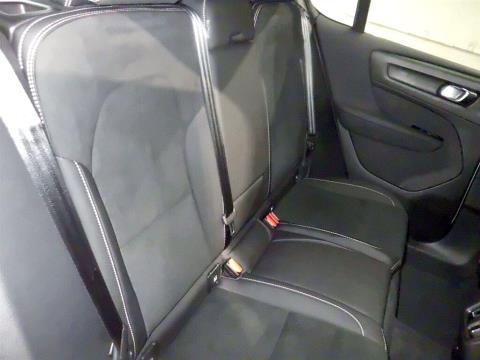 2022 Volvo C40 Recharge Ultimate - Thumbnail