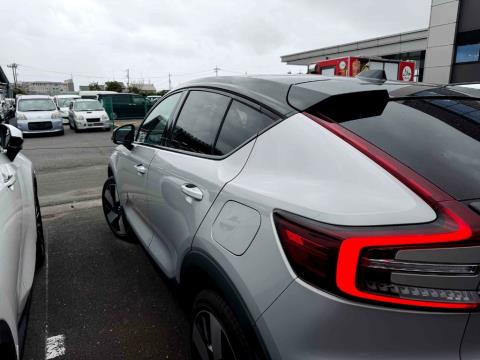 2022 Volvo C40 Recharge Ultimate - Thumbnail