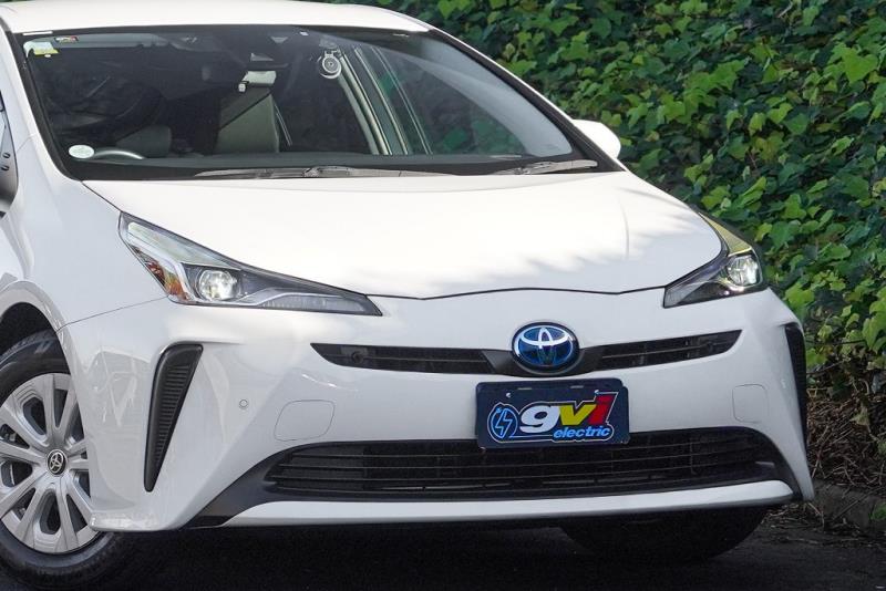2021 Toyota Prius S Hybrid