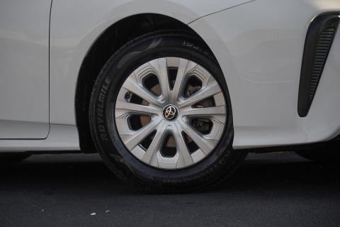 2021 Toyota Prius S Hybrid - Thumbnail