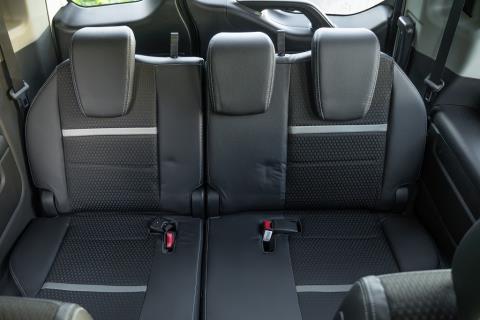 2018 Honda Step Wagon - Thumbnail