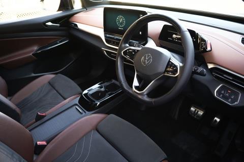 2024 Volkswagen ID.4 Pro 82kWh - Thumbnail