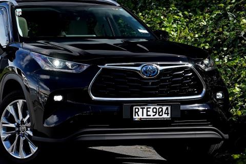 2024 Toyota Highlander Limited ZR - Thumbnail