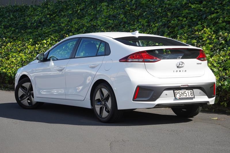 2023 Hyundai IONIQ II Hybrid