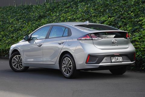 2023 Hyundai IONIQ 100kW Electric - Thumbnail