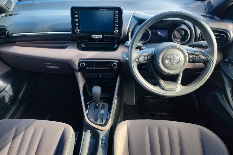 2020 Toyota Yaris Hybrid Z