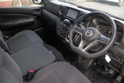 2022 Nissan NV350 / Caravan - Thumbnail
