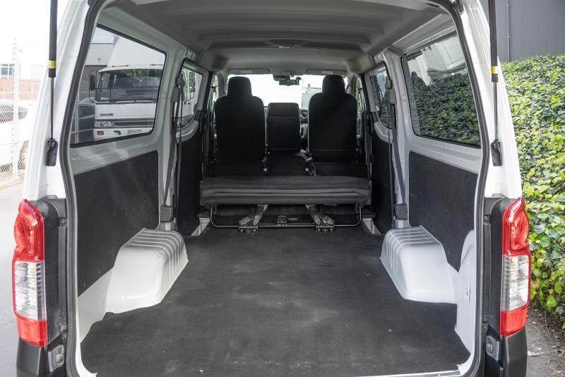 2022 Nissan NV350 / Caravan