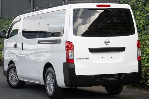 2022 Nissan NV350 / Caravan - Thumbnail