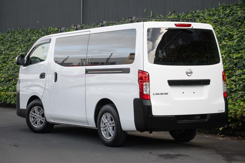 2022 Nissan NV350 / Caravan