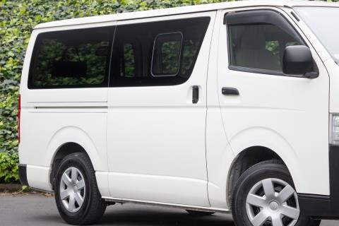 2022 Toyota Hiace ZL 5 Door - Thumbnail