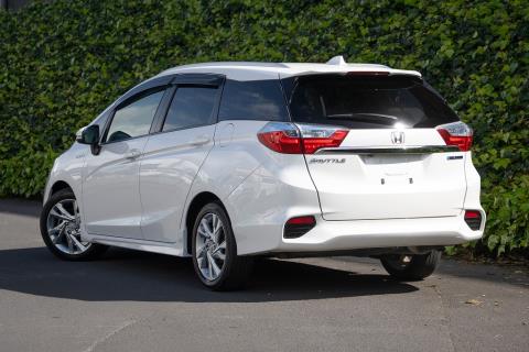 2019 Honda Shuttle Z Hybrid - Thumbnail