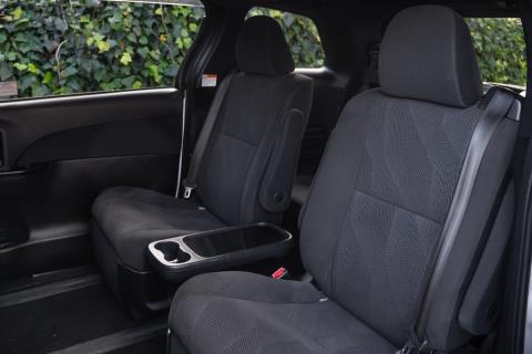 2016 Toyota Estima Aeras Hybrid - Thumbnail