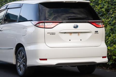 2016 Toyota Estima Aeras Hybrid - Thumbnail