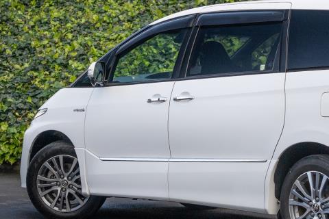 2016 Toyota Estima Aeras Hybrid - Thumbnail