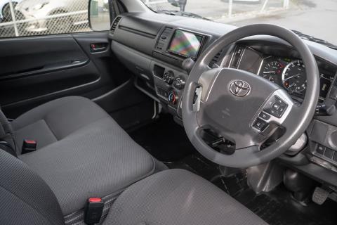 2022 Toyota Hiace ZL 5 Door - Thumbnail