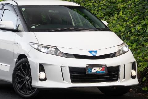 2014 Toyota Estima Hybrid Aeras - Thumbnail