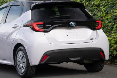 2020 Toyota Yaris Z Hybrid - Thumbnail