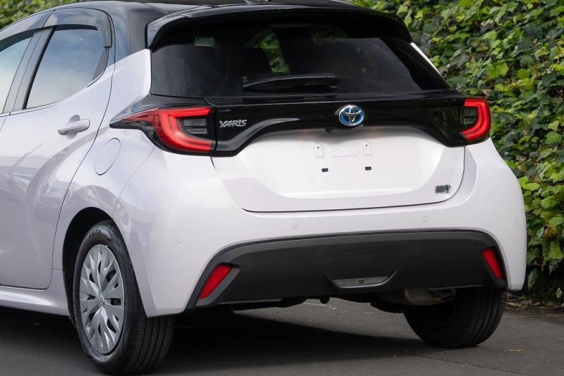 2020 Toyota Yaris Z Hybrid