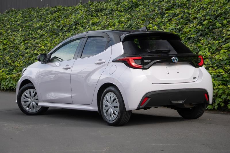 2020 Toyota Yaris Z Hybrid