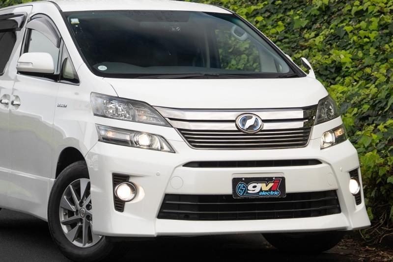 2014 Toyota Vellfire / Alphard Hybrid