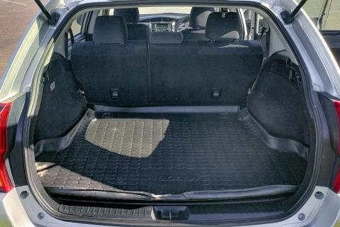 2013 Toyota Corolla GX Wagon 1.5P - Thumbnail