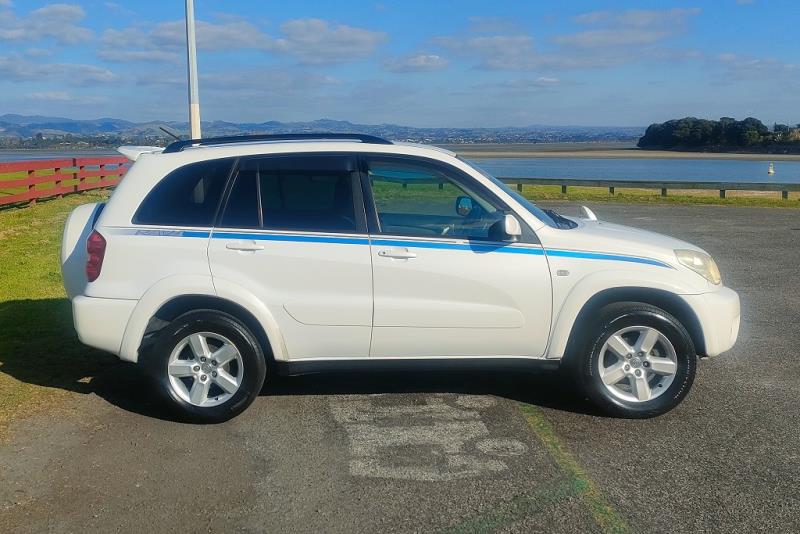 2005 Toyota RAV4L Sport 4WD