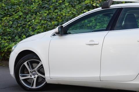 2016 Volvo V40 T4 2.0P - Thumbnail