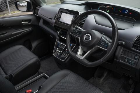 2021 Nissan Serena E-Power H-Star V - Thumbnail