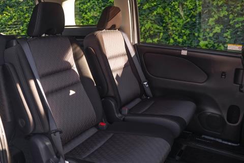2021 Nissan Serena E-Power H-Star V - Thumbnail