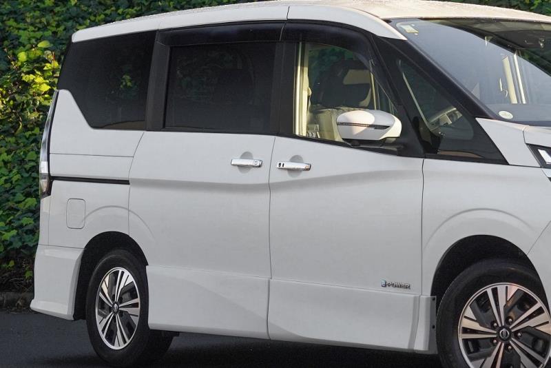 2021 Nissan Serena E-Power H-Star V