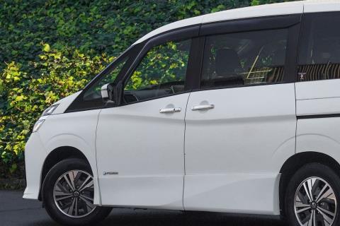 2021 Nissan Serena E-Power H-Star V - Thumbnail