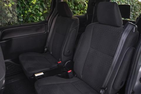 2018 Toyota Noah G / Voxy / Esquire - Thumbnail