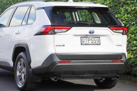 2024 Toyota RAV4 Hybrid 4WD - Thumbnail