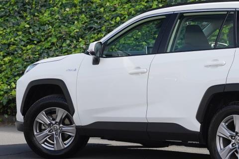 2024 Toyota RAV4 Hybrid 4WD - Thumbnail