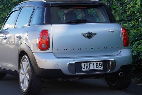 2016 Mini Countryman - Thumbnail
