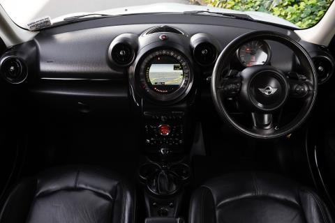 2016 Mini Countryman - Thumbnail