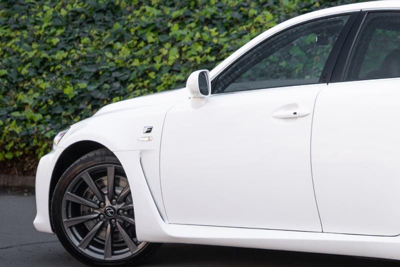 2013 Lexus IS F 5.0 V8