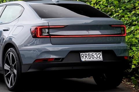 2022 Polestar 2 LRSM Plus 78kWh - Thumbnail