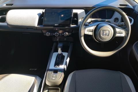 2020 Honda Fit E:HEV / Jazz Crosstar - Thumbnail