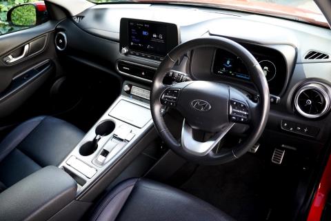 2021 Hyundai Kona EV 64kWh - Thumbnail