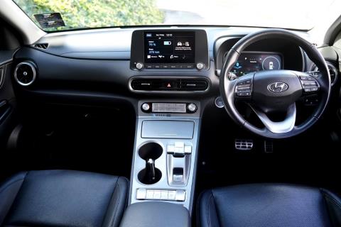 2021 Hyundai Kona EV 64kWh - Thumbnail