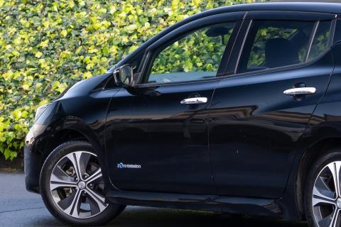 2019 Nissan Leaf 40G 86% SOH - Thumbnail