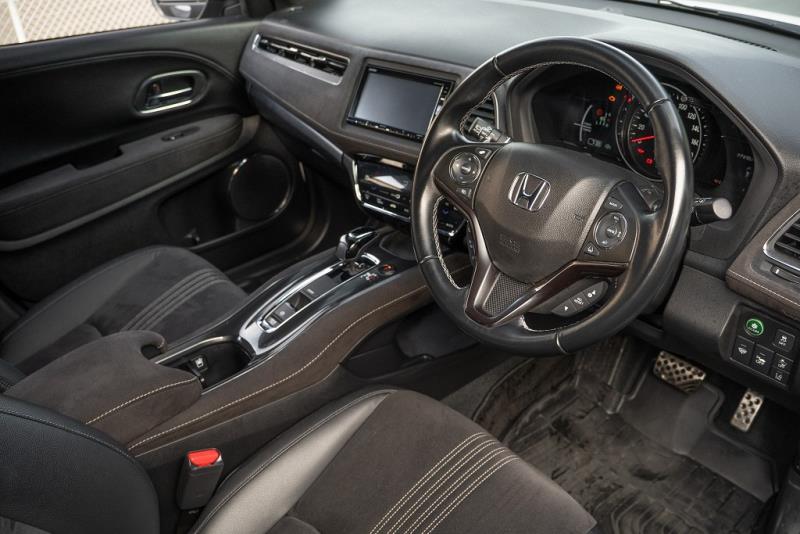 2018 Honda Vezel RS Hybrid / HR-V