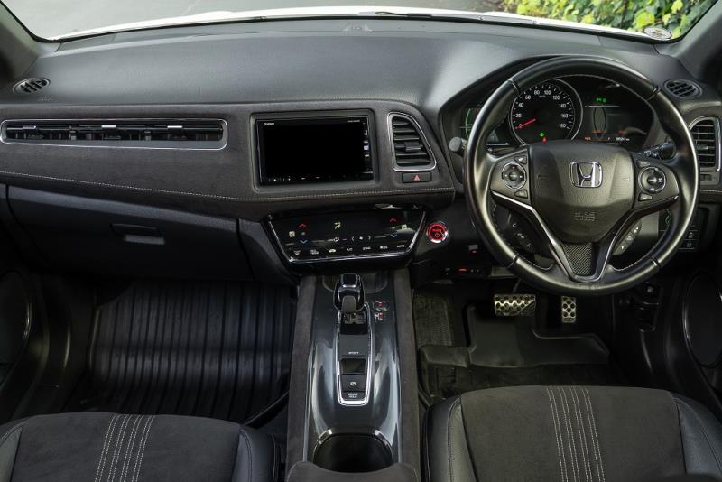 2018 Honda Vezel RS Hybrid / HR-V