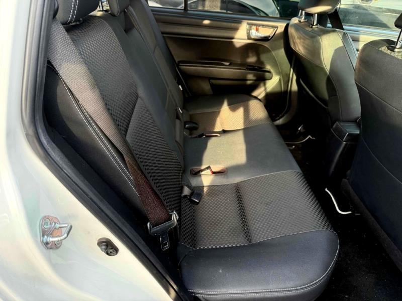 2016 Toyota Corolla Fielder Hybrid