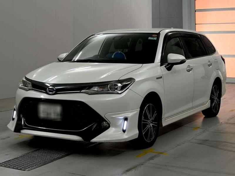 2016 Toyota Corolla Fielder Hybrid