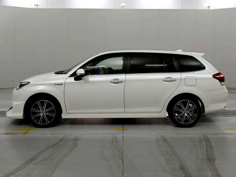2016 Toyota Corolla Fielder Hybrid - Thumbnail