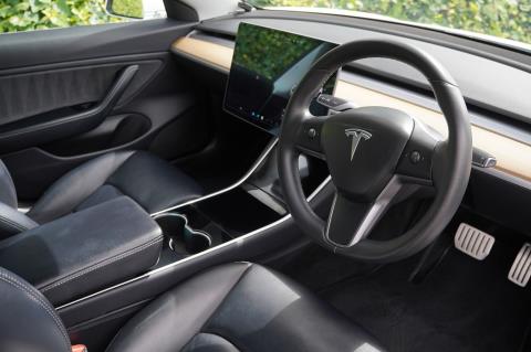 2020 Tesla Model 3 Performance - Thumbnail